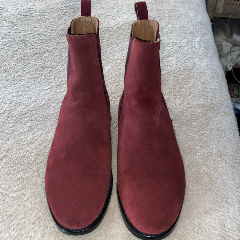 Oro Los Angeles Suede Chelsea Boot in Burgundy